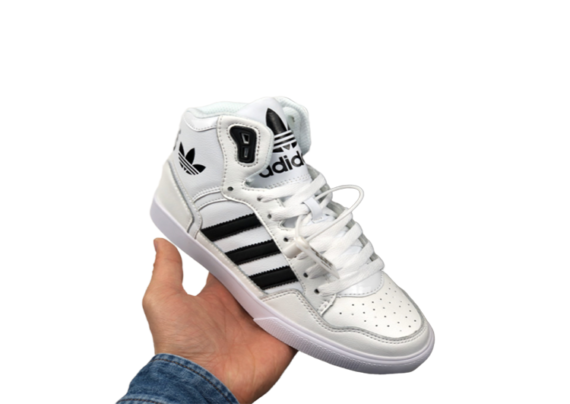 ADIDAS MID WHITE BLACK LOGO