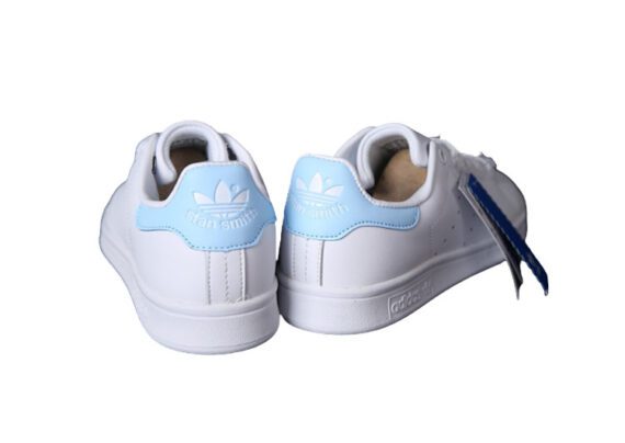 ⁦נעלי אדידס-ADIDAS Stan Smith - White Light Blue Tail⁩ – תמונה ⁦4⁩