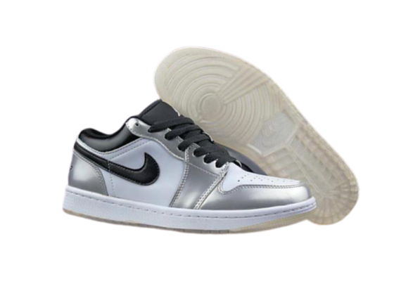 ⁦נעלי נייק-NIKE AIR JORDAN 1 LOW -SILVER-BLACK-WHITE⁩ – תמונה ⁦6⁩