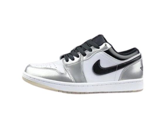 נעלי נייק-NIKE AIR JORDAN 1 LOW -SILVER-BLACK-WHITE