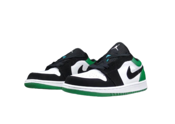 ⁦נעלי נייק-NIKE AIR JORDAN 1 LOW -WHITE-GREEN-BLACK LOGO⁩ – תמונה ⁦2⁩