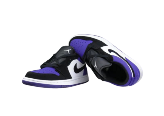 ⁦נעלי נייק-NIKE AIR JORDAN 1 LOW -WHITE-ROYAL BLUE- BLACK LOGO⁩ – תמונה ⁦4⁩