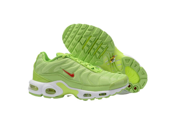 ⁦נעלי נייק-NIKE AIR MAX PLUS TN-LIGHT GREEN⁩ – תמונה ⁦6⁩