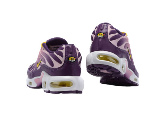 ⁦נעלי נייק-NIKE AIR MAX PLUS TN-PURPLE-YELLOW⁩ – תמונה ⁦2⁩