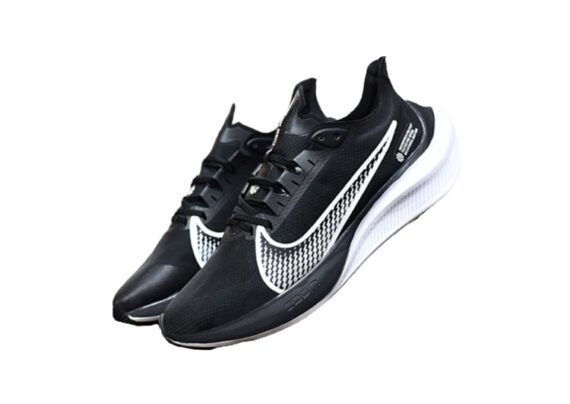 ⁦נעלי נייק-Nike Air Zoom Pegasus 37X-Black Russian-White⁩ – תמונה ⁦6⁩