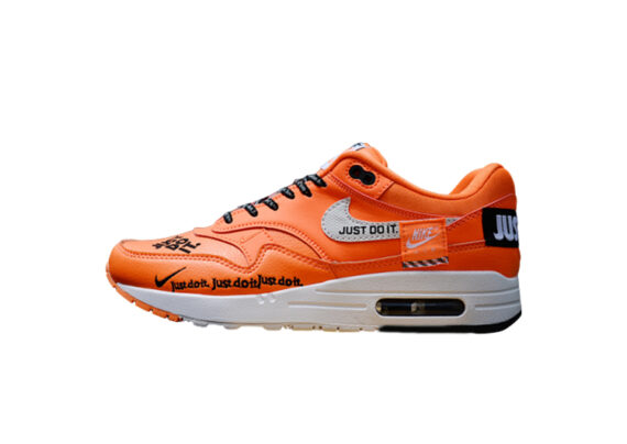 נעלי נייק-NIKE AIR MAX 2020-ORANGE-BLACK