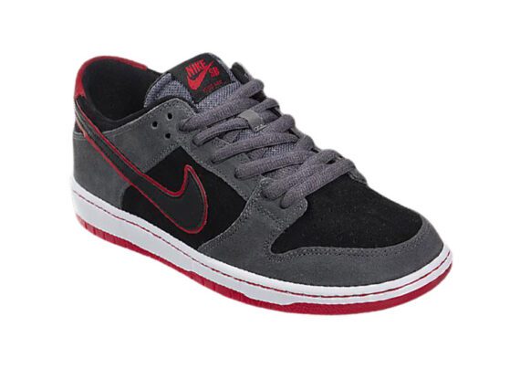 ⁦נעליי נייק-NIKE SB DUNK LOW PRO QS - Black & Vulcan⁩ – תמונה ⁦2⁩