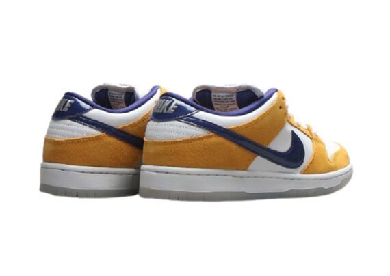 ⁦נעליי נייק-NIKE SB DUNK LOW PRO QS - Hot Toddy & Jacksons Purple Logo⁩ – תמונה ⁦2⁩