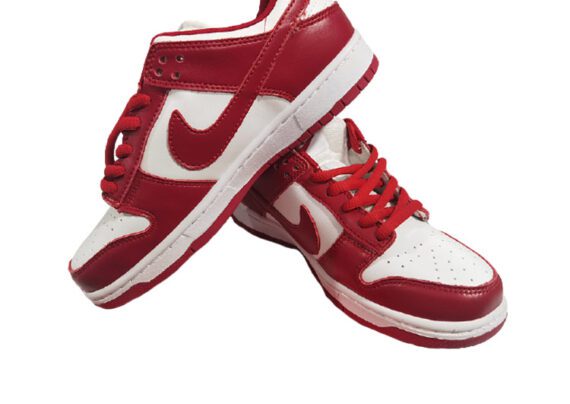 ⁦נעליי נייק-NIKE SB DUNK LOW PRO QS - Mexican Red & White⁩ – תמונה ⁦2⁩