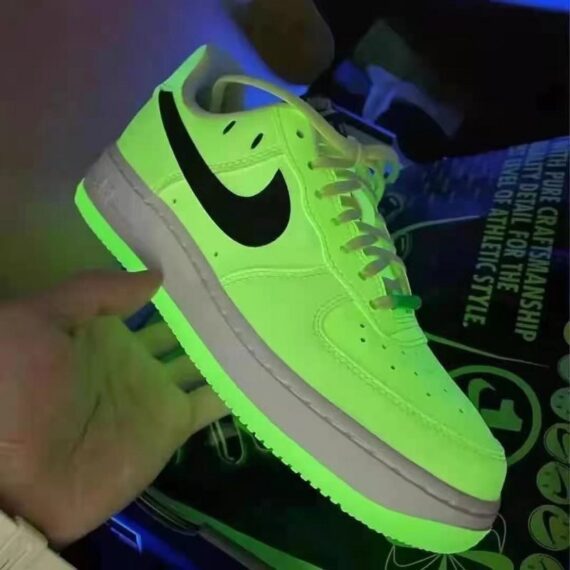 ⁦נעלי נייק-Nike Air Force 1 Low Reef Black Logo⁩ – תמונה ⁦5⁩