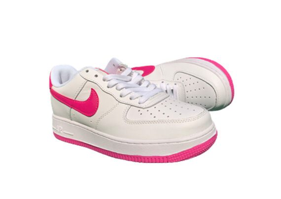 ⁦נעלי נייק -Nike Air Force 1 Low SPRING WOOD-WILD STRAWBERRY⁩ – תמונה ⁦4⁩