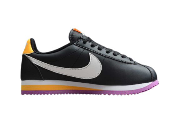 ⁦נעלי נייק-Nike Classic Cortez -Black_Laser_Vivid_Purple_Summit_White⁩ – תמונה ⁦2⁩