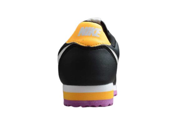 ⁦נעלי נייק-Nike Classic Cortez -Black_Laser_Vivid_Purple_Summit_White⁩ – תמונה ⁦5⁩