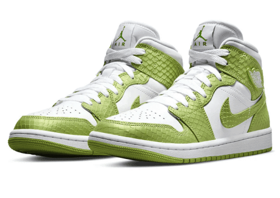 ⁦נעלי נייק-Nike Air Jordan 1 Mid Green Python⁩ – תמונה ⁦2⁩