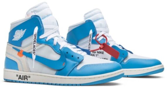 ⁦נייק ג'ורדן-AIR JORDAN 1 RETRO HIGH OFF-WHITE UNIVERSITY BLUE⁩ – תמונה ⁦2⁩