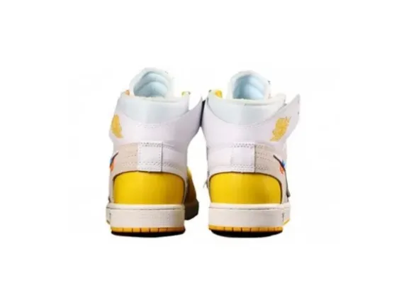 ⁦נייק ג'ורדן-AIR JORDAN 1 RETRO HIGH OFF-WHITE YELLOW⁩ – תמונה ⁦4⁩