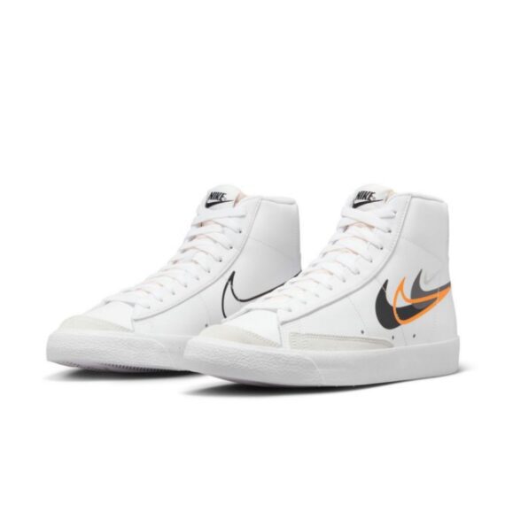 ⁦נייק בלייזר גבוהות- NIKE BLAZER MID '77 WHITE BLACK⁩ – תמונה ⁦3⁩