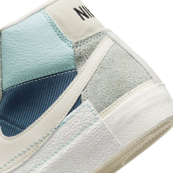 ⁦נייק בלייזר גבוהות- NIKE BLAZER MID '77 VINTAGE WHITE BLUE⁩ – תמונה ⁦5⁩