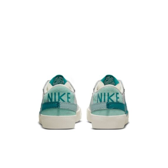 ⁦נייק בלייזר-NIKE BLAZER LOW '77 VINTAGE WHITE GREEN⁩ – תמונה ⁦2⁩