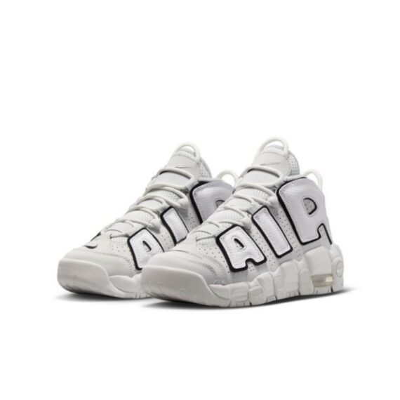 ⁦נייק אפטמפו סניקרס לגברים NIKE AIR MORE UPTEMPO '96 OFF WHITE⁩ – תמונה ⁦3⁩