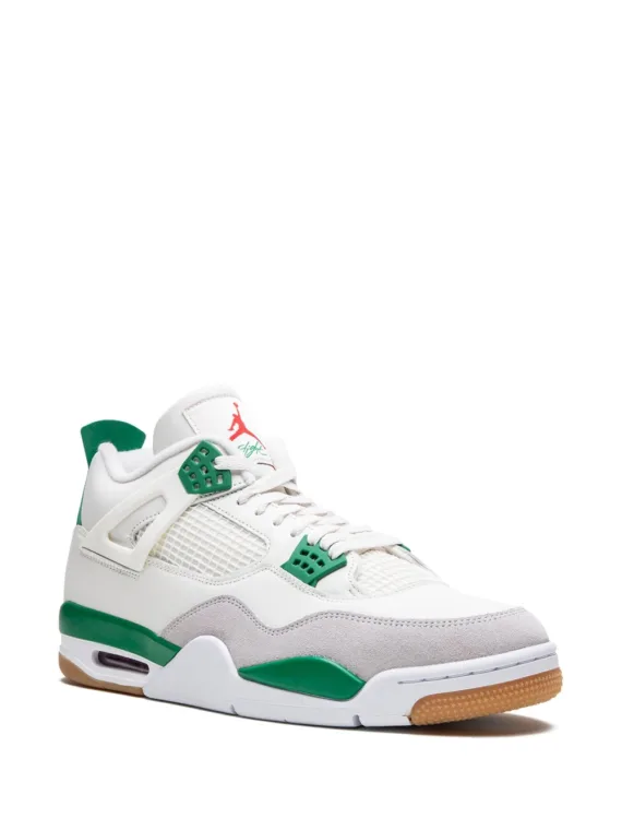 ⁦NIKEAir Jordan 4 SB "Pine Green" sneakers⁩ – תמונה ⁦2⁩