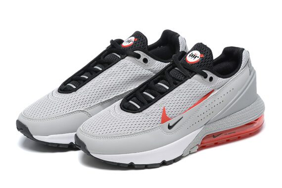 ⁦NIKE Air Max Pulse "Cobblestone" sneakers red and gray⁩ – תמונה ⁦3⁩