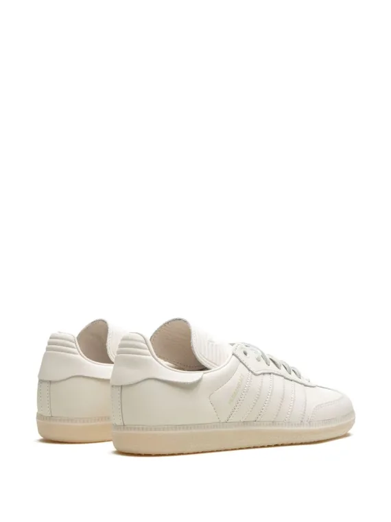 ⁦נעלי אדידס סמבה- x Pharrell Williams Samba Humanrace "White" sneakers⁩ – תמונה ⁦3⁩