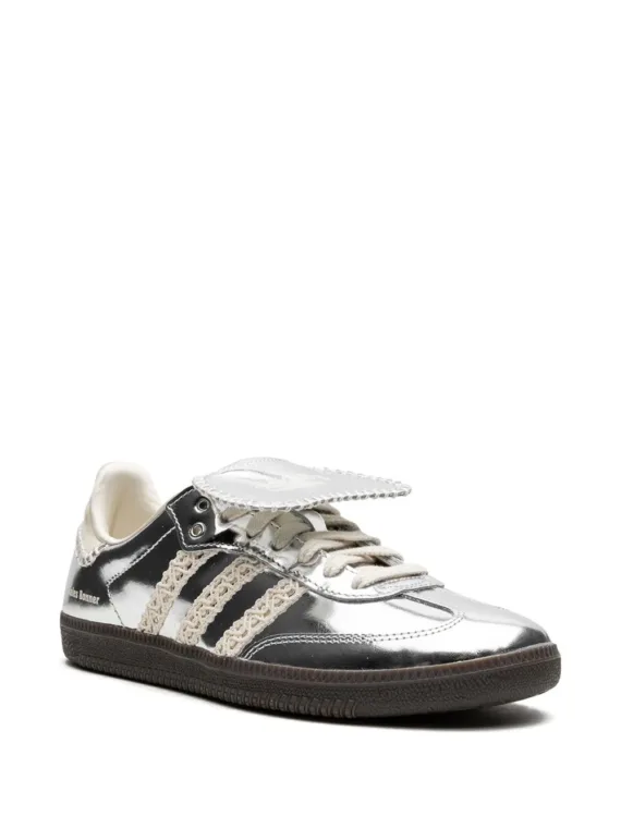 ⁦נעלי אדידס סמבה- x Wales Bonner Samba "Silver" sneakers⁩ – תמונה ⁦2⁩