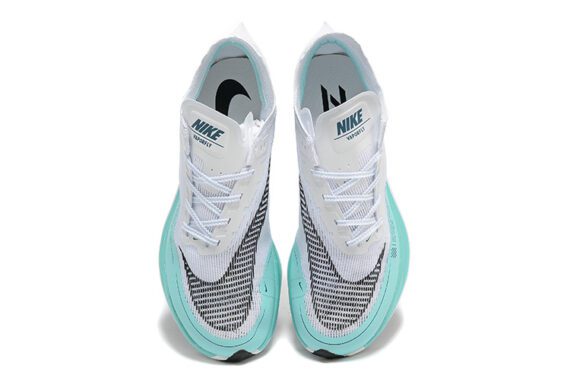 ⁦Nike Women's Zoomx Vaporfly Walking Shoes⁩ – תמונה ⁦2⁩