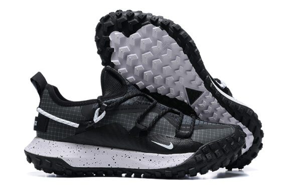 ⁦Nike ACG Mountain Fly Low⁩ – תמונה ⁦3⁩