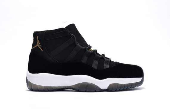 NIKE Air Jordan 11 Retro Black Velvet Basketball Men