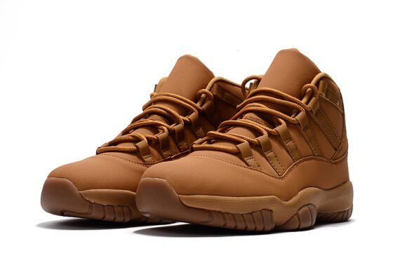 ⁦NIKE Air Jordan 11 Retro "Wheat" Ginger/Gum Yellow Shoes⁩ – תמונה ⁦2⁩