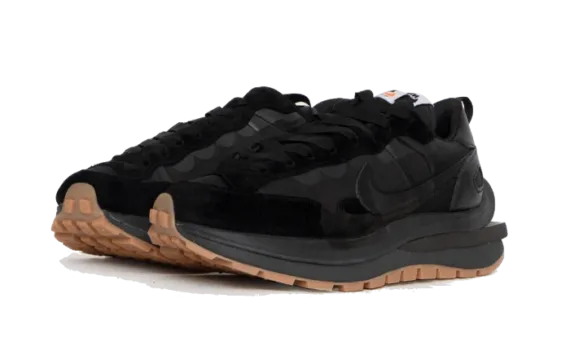 ⁦Nike Vaporwaffle Sacai Black Gum⁩ – תמונה ⁦2⁩