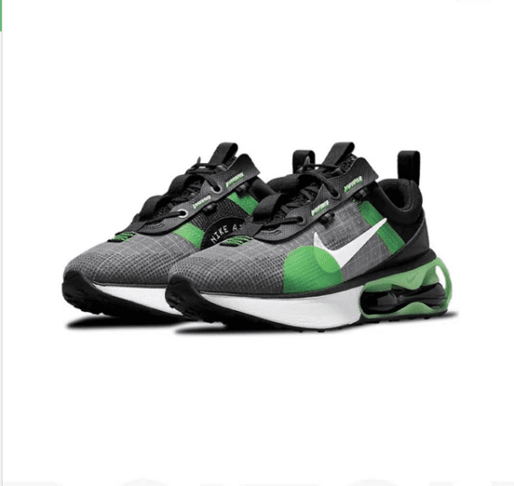 ⁦Nike Kids Boy's Air Max 2021 (GS) (Big Kid) Black/Chrome/Green Strike/Iron Grey 4.5 Big Kid M⁩ – תמונה ⁦4⁩