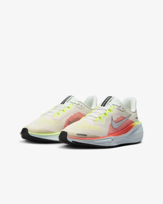 ⁦נעלי נייק פגסוס - Nike Pegasus 41 Summit White Bright⁩ – תמונה ⁦5⁩