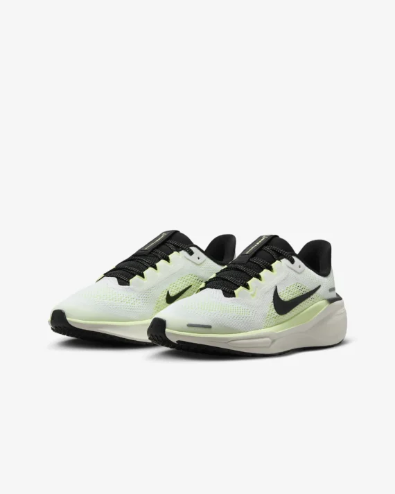 ⁦נעלי נייק פגסוס - Nike Pegasus 41 White/Barely Volt⁩ – תמונה ⁦5⁩