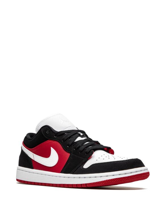 ⁦נייק ג'ורדן -NIKE AIR JORDAN 1 LOW - Black/White/Gym Red⁩ – תמונה ⁦2⁩