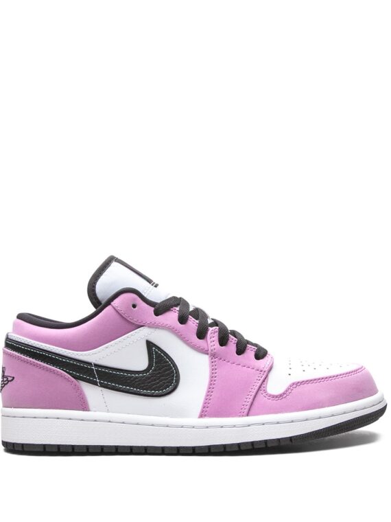 נייק ג'ורדן -NIKE AIR JORDAN 1 LOW - Violet Shock