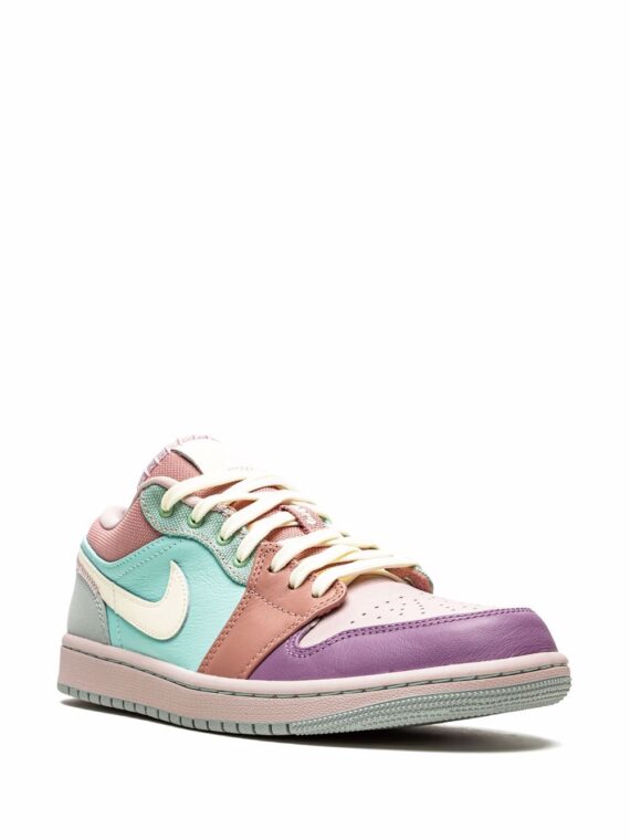 ⁦נייק ג'ורדן -NIKE AIR JORDAN 1 LOW - Easter Pastel⁩ – תמונה ⁦2⁩