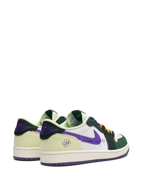 ⁦נייק ג'ורדן -NIKE AIR JORDAN 1 LOW - Green/purple/white⁩ – תמונה ⁦3⁩