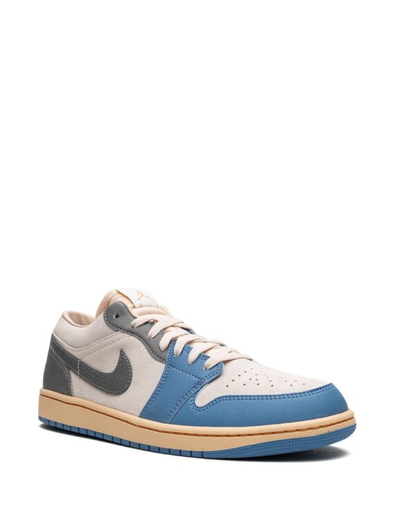 ⁦נייק ג'ורדן -NIKE AIR JORDAN 1 LOW - Blue/Grey⁩ – תמונה ⁦2⁩