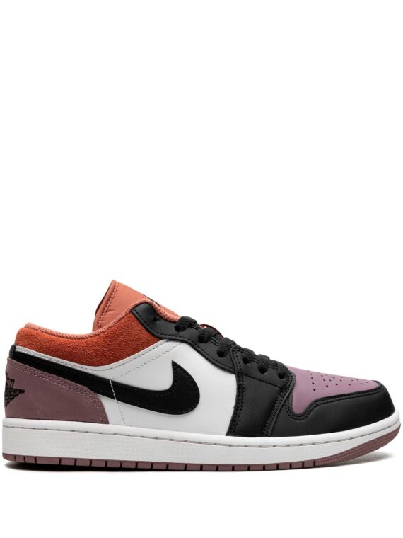 נייק ג'ורדן -NIKE AIR JORDAN 1 LOW - Sky J Mauve